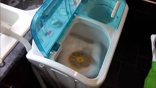 The Compact Portable Twin Tub Washing Machine Good Ideas Model XPB35918S [upl. by Rosenblast311]