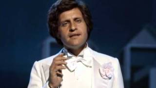 Joe Dassin  Le Cafe Des Trois Colombes [upl. by Kevan]