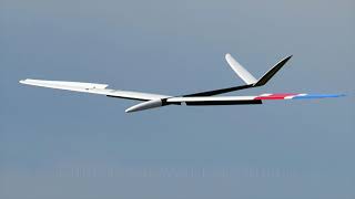 Hand catch of F3F glider on landing approach [upl. by France]