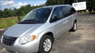 2007 Chrysler Town amp Country Touring Start Up Engine amp In Depth Tour [upl. by Welsh]