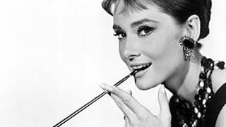 Colazione da Tiffany  Moon River  Audrey Hepburn [upl. by Benedict]