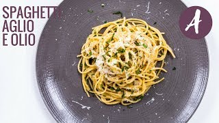 Spaghetti Aglio E Olio  10 minute recipe  6 Ingredients [upl. by Chemush839]