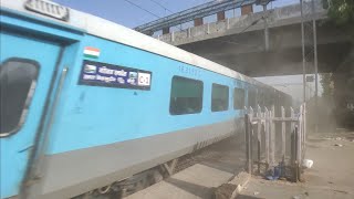 155 KMPH RUTHLESS SKIP BY GATIMAAN EXPRESS  Indias Fastest Train  गतिमान एक्सप्रेस [upl. by Pathe]